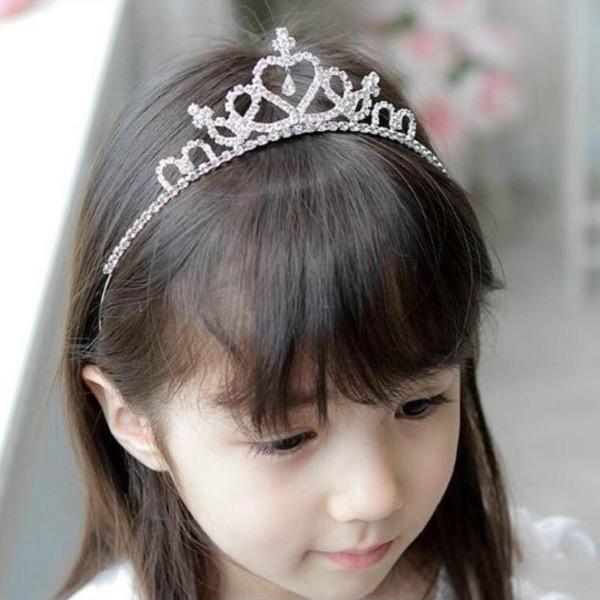 子供 ティアラ カチューシャ お姫様 仮装 ハロウィン キラキラ 輝く キッズ レディース 追跡番号付き 送料無料 | 