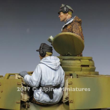 アルパインミニチュア 1/35 WWII ドイツ SS戦車兵セット 防寒服 2体