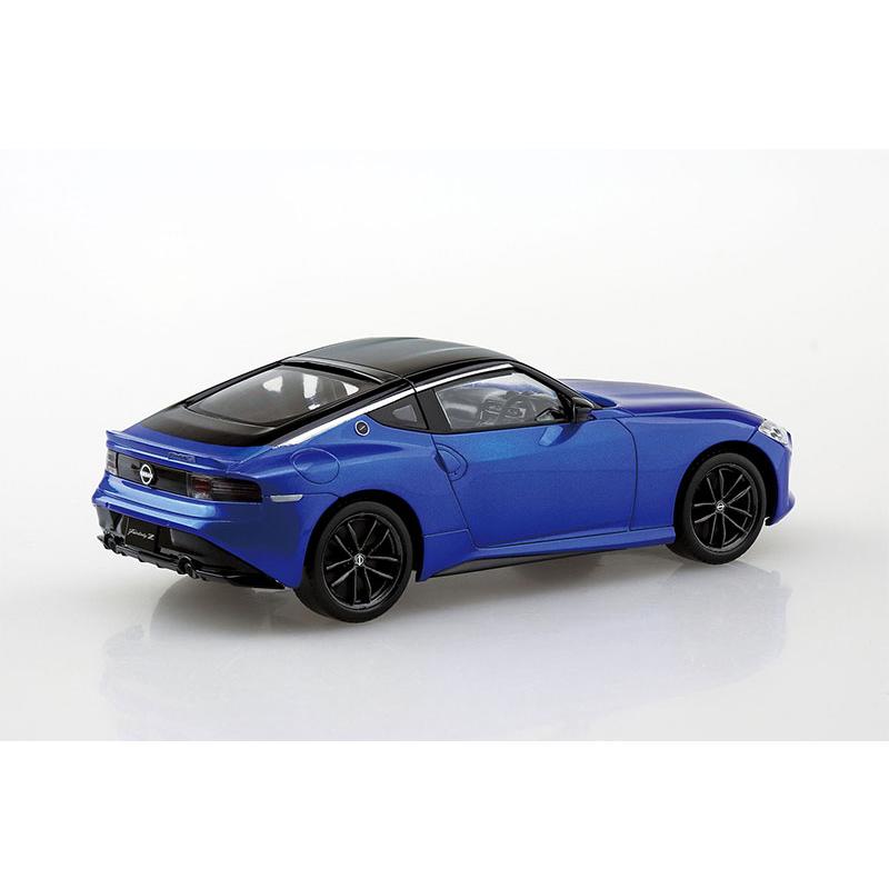 車「プラモデル」 1/18 ランドクルーザー300 ZX レッド【LCD18013ZXRE:6971631022645