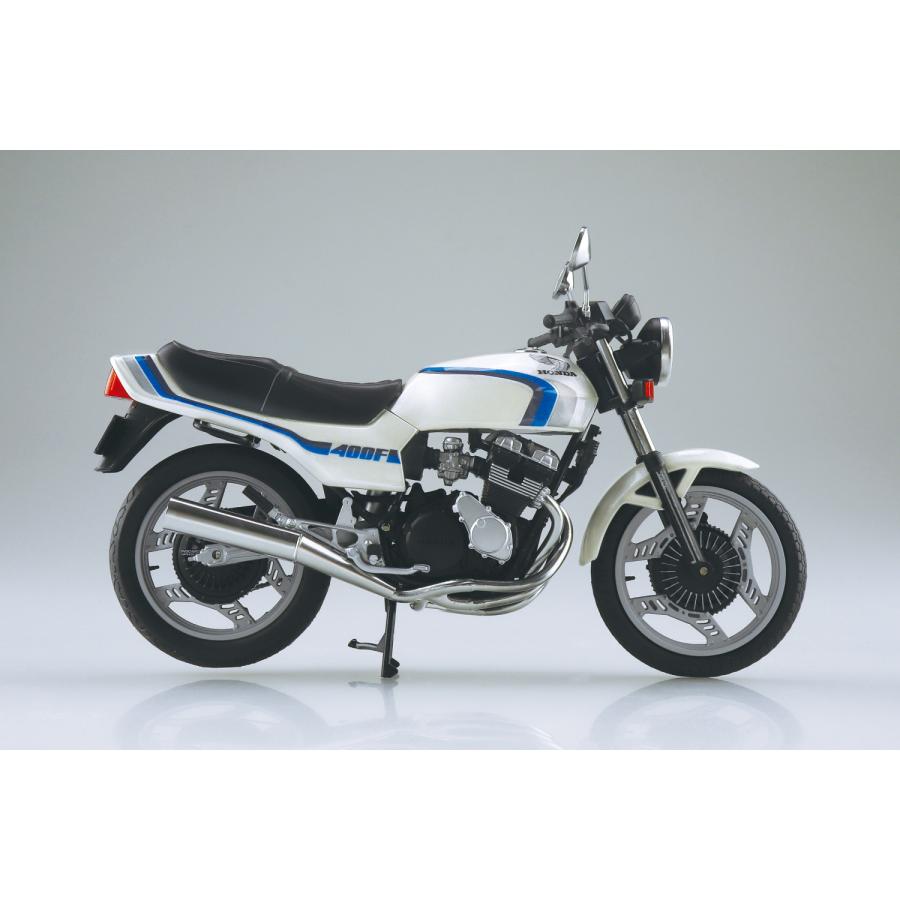 1/12 完成品バイク Honda CBX400F 3台セット 1/12 完成品バイク Honda CBX400F 3台セット 1/12 完成品バイク Honda