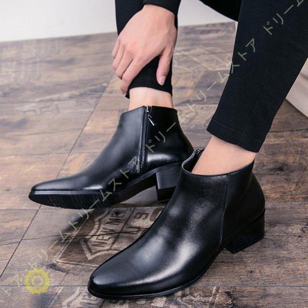 コーチ COACH 馬車ロゴ サイドジップ ショートブーツ 本革 レザー　箱あり コーチ COACH 馬車ロゴ サイドジップ ショートブーツ 本革 レザー