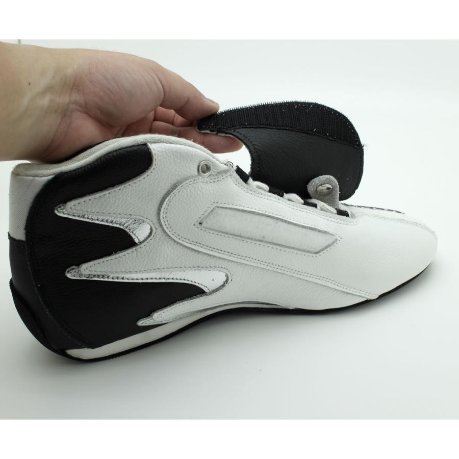freem フリーム レーシングシューズ 4輪用 D09 FIA 8856-2000 freem フリーム レーシングシューズ 4輪用 D09 FIA 8856-2000
