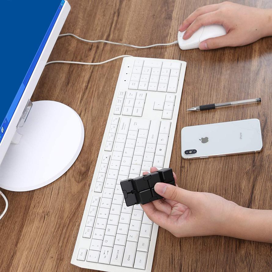 ストレス解消グッズ 無限キューブインフィニティキューブ ストレス解消おもちゃ　ルービックキューブ　リラックス 想像力 暇つぶし 面白い 送料無料 |  | 04