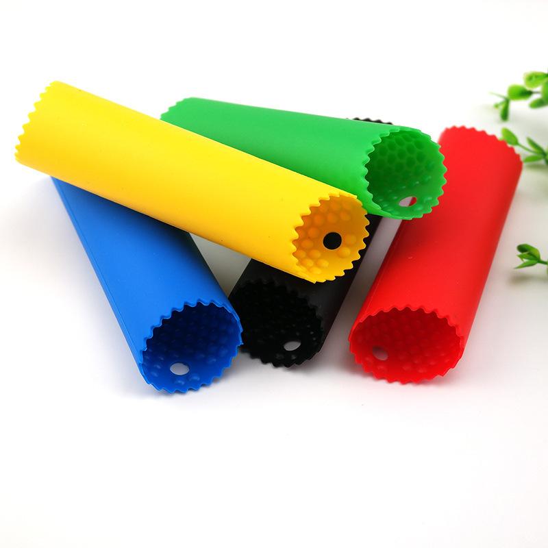 にんにく皮むき ニンニク皮むき器 便利小物 ニンニク にんにく 大蒜 ガーリック 皮むき 皮剥き 簡単 剥き 剥ける 時短 手軽 下ごしらえ キッチン用品 送料無料 |  | 09