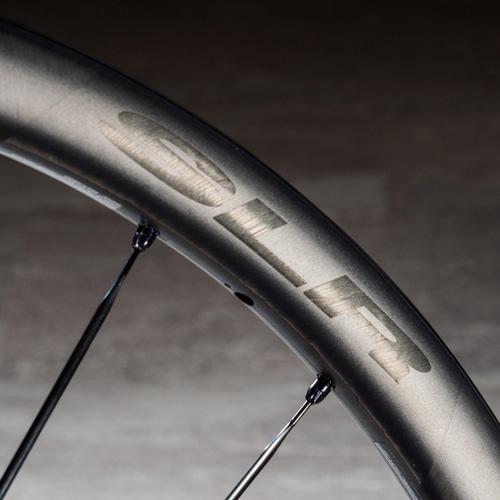 MAVIC マヴィックCOSMIC SLR 32 DISC コスミック 前後セット ディスク
