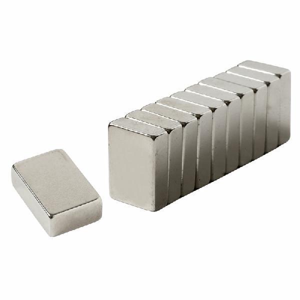 ネオジム磁石 ネオジウム磁石 30個セット 15mm×10mm×5mm 長方形 ネオジム磁石 ネオジウム磁石 30個セット 15mm×10mm×5mm 長方形