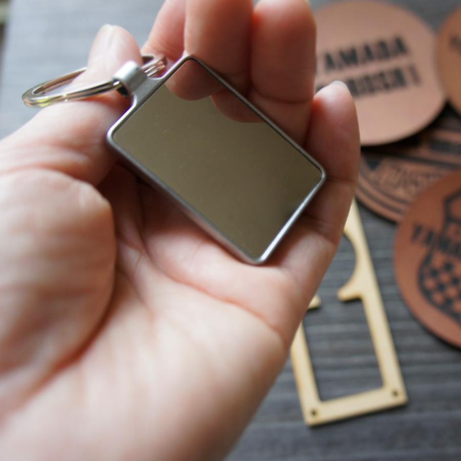 名前入り 革コースターとキーホルダー ギフト 寄贈 父の日 名入れ 誕生日 彼氏 プレゼント |  | 04