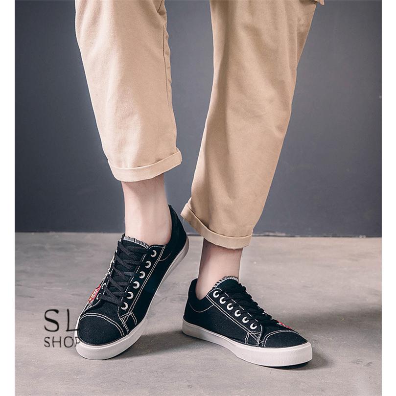 スニーカー メンズ 白 黒 ローカット 靴 シューズ カジュアル おしゃれ 22秋 人気大割引