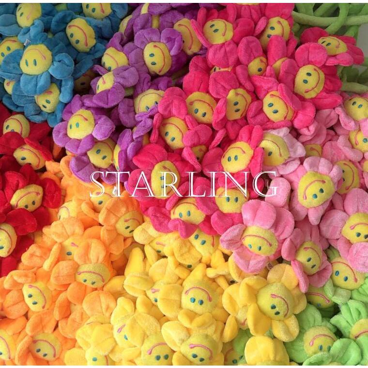 驚きの価格が実現 韓国で大人気 ぬいぐるみの花束安くて可愛いスマイルフラワーの花束 スマイルフラワー中２本スマイルフラワー小バラ 韓国 インテリア 誕生日 記念日 Aynaelda Com