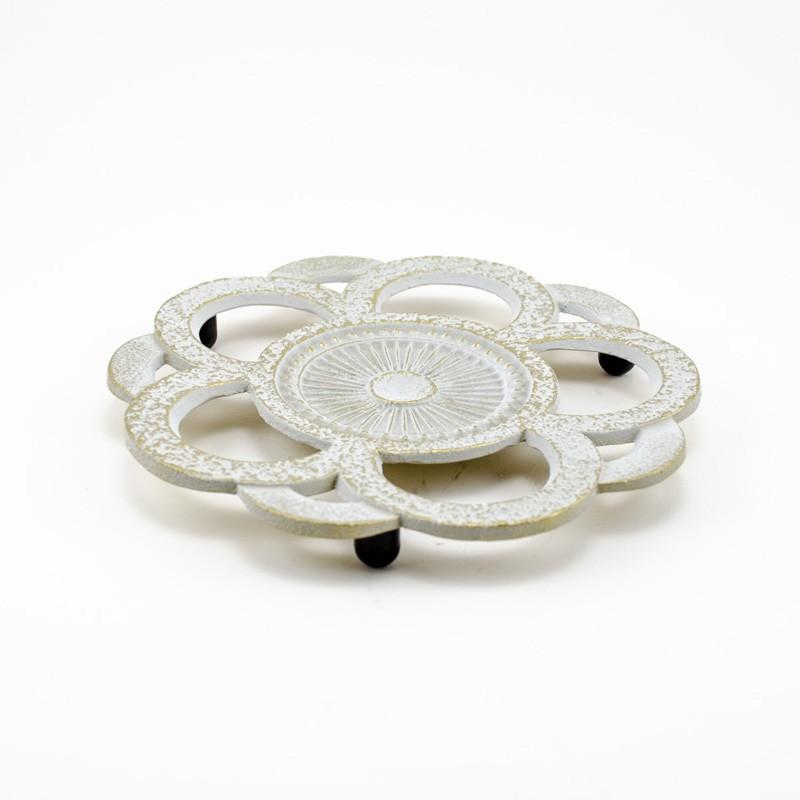 南部鉄器 及富 急須 令和アラレ鍋敷きセット 茶こし付き 0.5リットル 南部宝生堂 岩手県奥州市　【ラッピング無料対象商品】