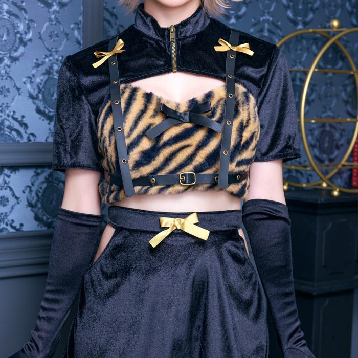 送料無料 INAZUMA鬼girl クールセパレート 篠崎こころ こころ ベロア生地 ファー ヘアピン ジャケット トップス スカート トラ柄 節分 おに オニ 鬼コス |  | 07