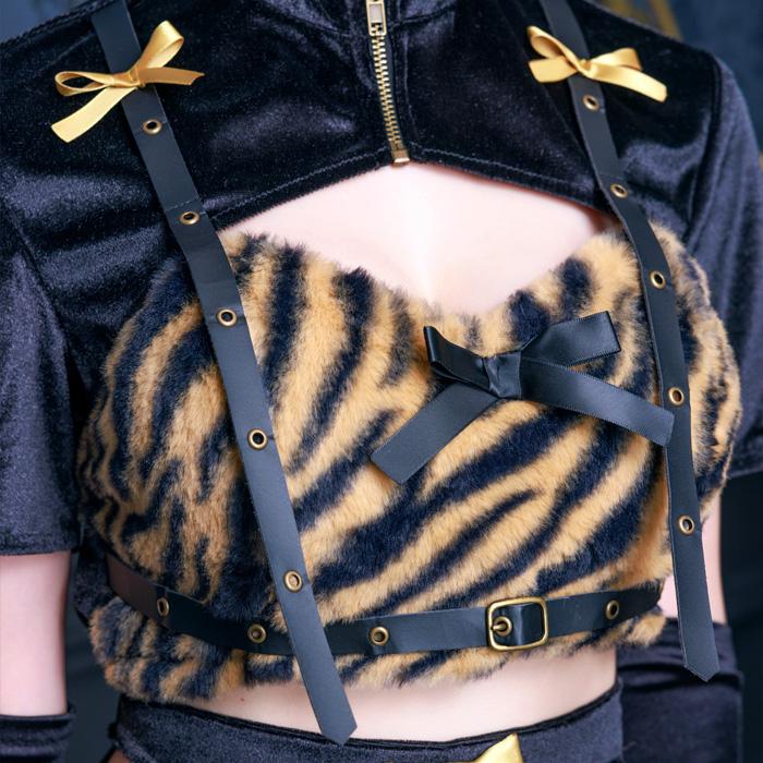 送料無料 INAZUMA鬼girl クールセパレート 篠崎こころ こころ ベロア生地 ファー ヘアピン ジャケット トップス スカート トラ柄 節分 おに オニ 鬼コス |  | 08