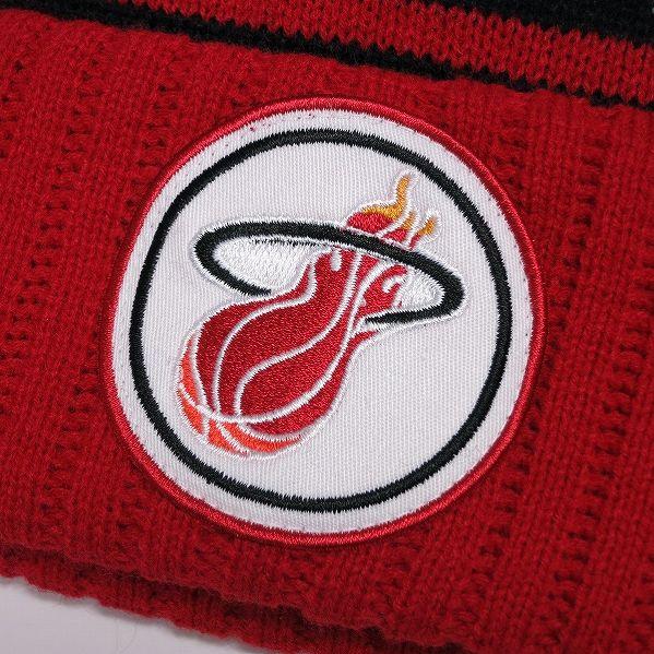 SALE / ミッチェルアンドネス ボンボンニットキャップ ヒート ブラック "MULTI TEAM CLRS HIGH 5 CUFFED KNIT" | Mitchell&Ness | 02