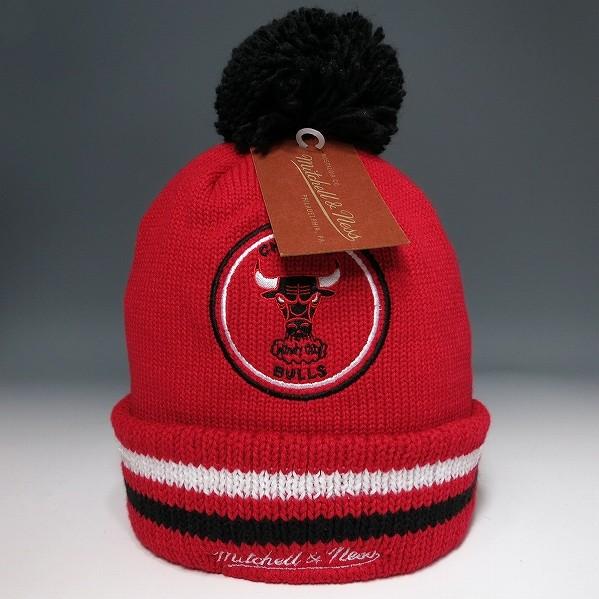 SALE / ミッチェルアンドネス ボンボンニットキャップ シカゴブルズ2 レッド / BIG MAN HI FIVE POM BEANIE / メンズ レディース | Mitchell&Ness | 01