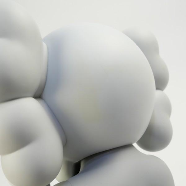 KAWS カウズ ×MEDICOM TOY 2013年モデル 灰