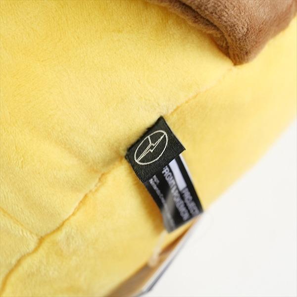 Fragment Design ×POKEMON THUNDERBOLT PROJECT ピカチュウぬいぐるみ