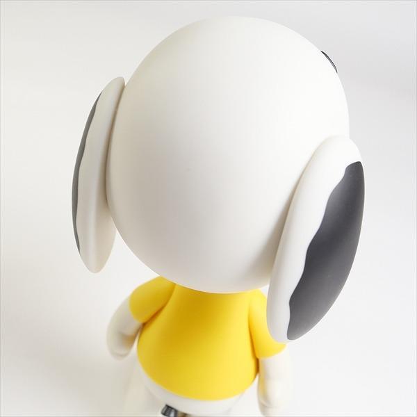 KAWS カウズ ×MEDICOM TOY SNOOPY スヌーピー フィギュア 黄 KAWS カウズ ×MEDICOM TOY SNOOPY スヌーピー フィギュア 黄