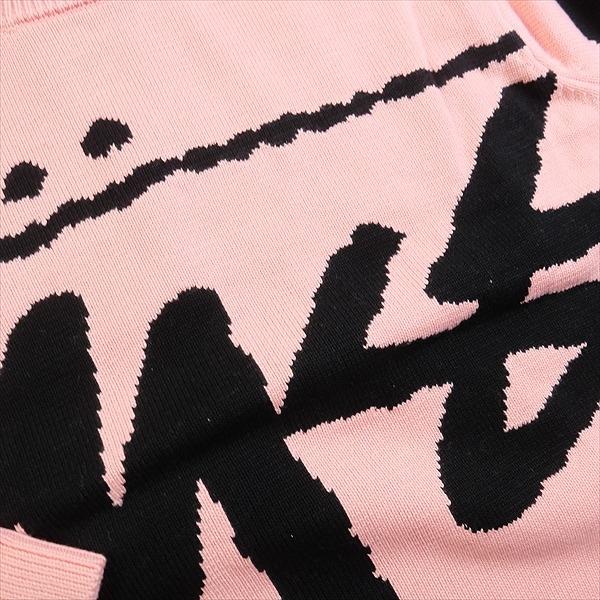 Stussy ピンク セーター Mサイズ Stussy ピンク ロゴ クルーネックセーター - メルカリ