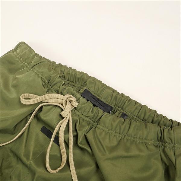 【正規品】 Fear of God Essentials カーゴパンツ オリーブ Fear of God フィアーオブゴッド ESSENTIALS Textured Nylon Fieid
