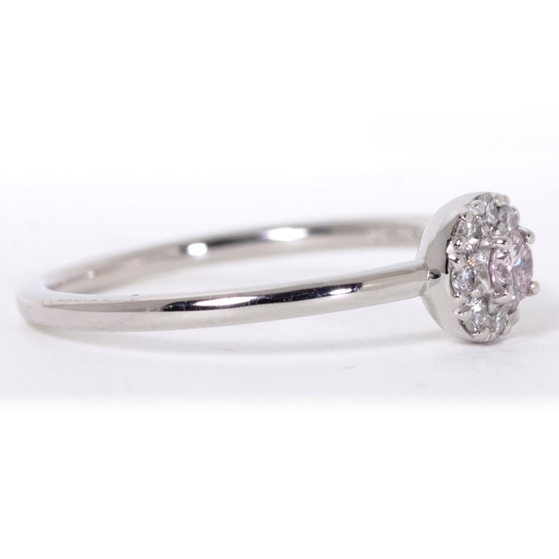 プラチナ Pt900　ピンクダイヤ×ダイヤモンド リング【Fancy Light Pink　0.083ct】の画像
