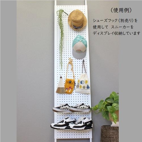 突っ張りパンチングパネルW400 白・黒 有孔ボード スチール 壁面