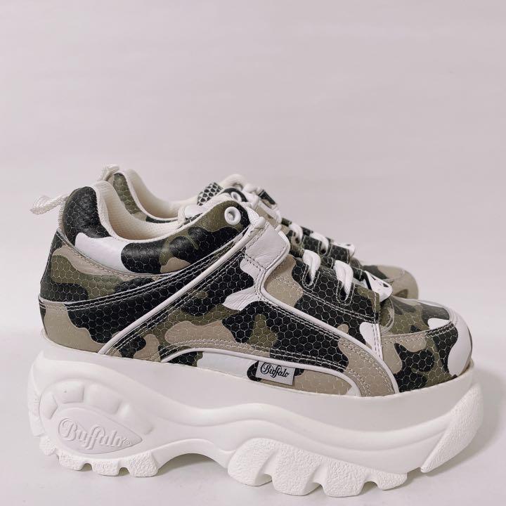 Buffalo LONDON London バッファロー スニーカー : ステラ Buffalo LONDON London バッファロー スニーカー : ステラ