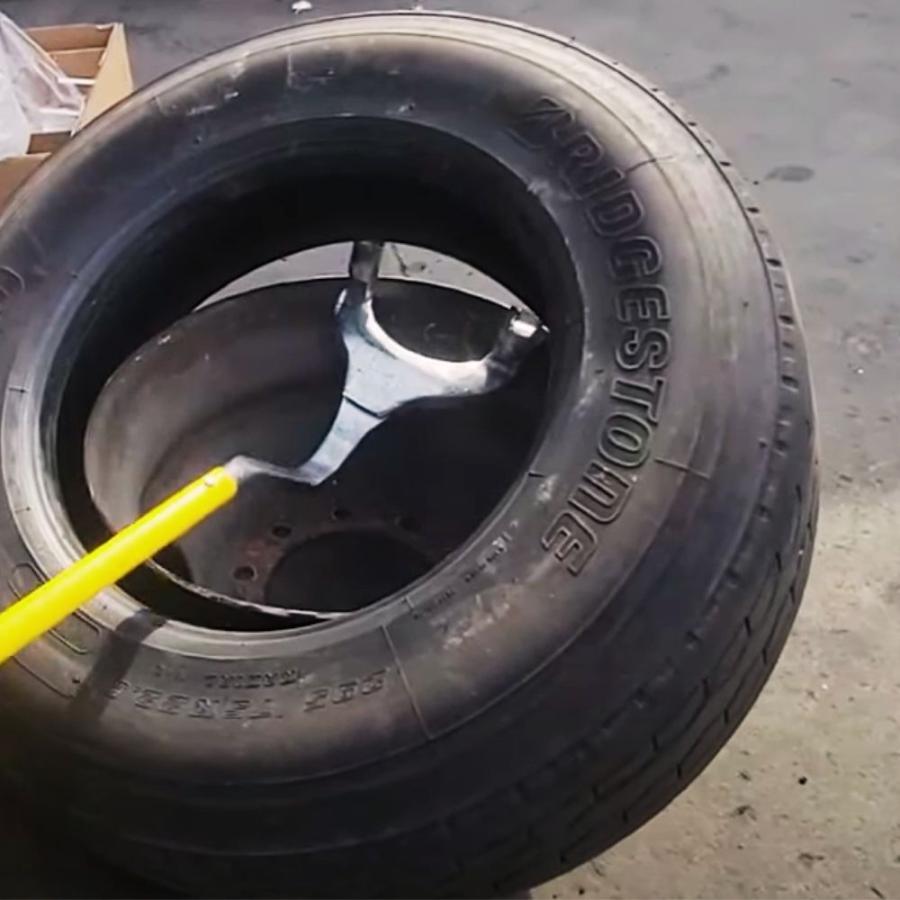 タイヤチェンジャー 手動 タイヤ交換 大型 17.5インチ 24.5インチ トラック トラクター マウント ゲーターツール系 |  | 07