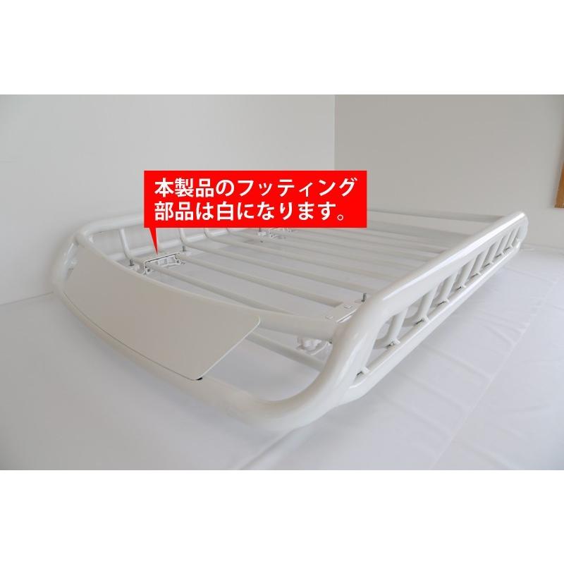 トヨタ パクシス ホワイト バン ルーフラック付き