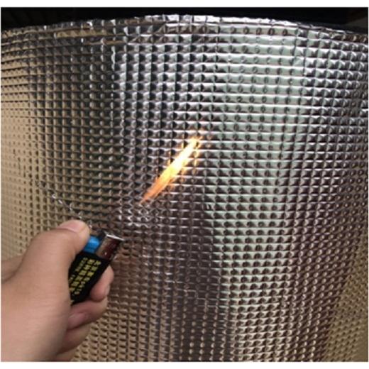 デッドニング シート アルミ 断熱マット 便利グッズ 車  厚さ7mm×幅1000mm×長さ10m 絶縁マット 断熱遮音シート 自動車用 吸音 防音 |  | 04