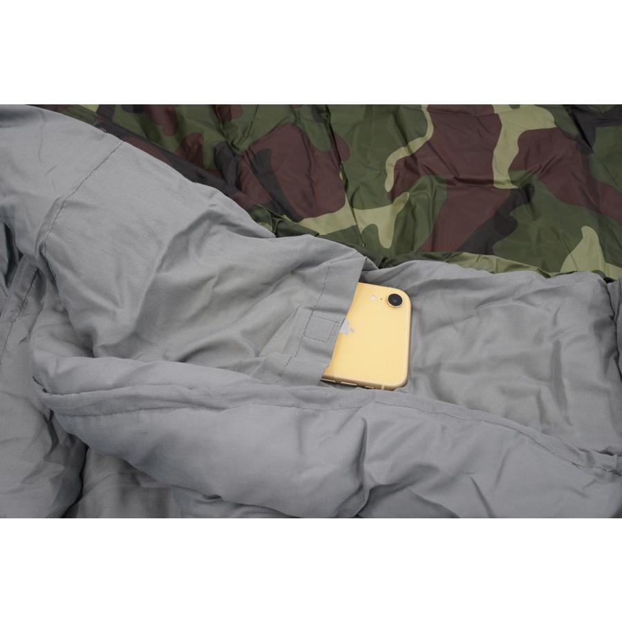冬用-15℃迄可能 ☆新品☆ 迷彩柄寝袋　キャンスプ　防災用にも 冬用-15℃迄可能 ☆新品☆ 迷彩柄寝袋 キャンスプ 防災用に