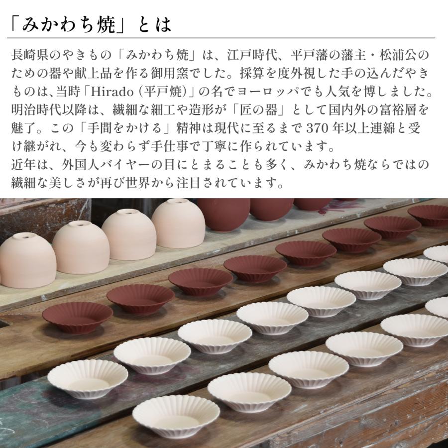 和モダン 植木鉢 3号 直径10x高さ7cm 3号 グレー 三河内焼 盆栽 和風 日本製 Leaf88 爆買 |  | 08