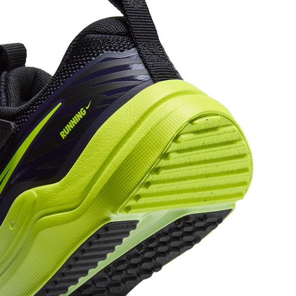 NIKE（ナイキ） キッズシューズ コズミック ランナー LGT IU8572-032