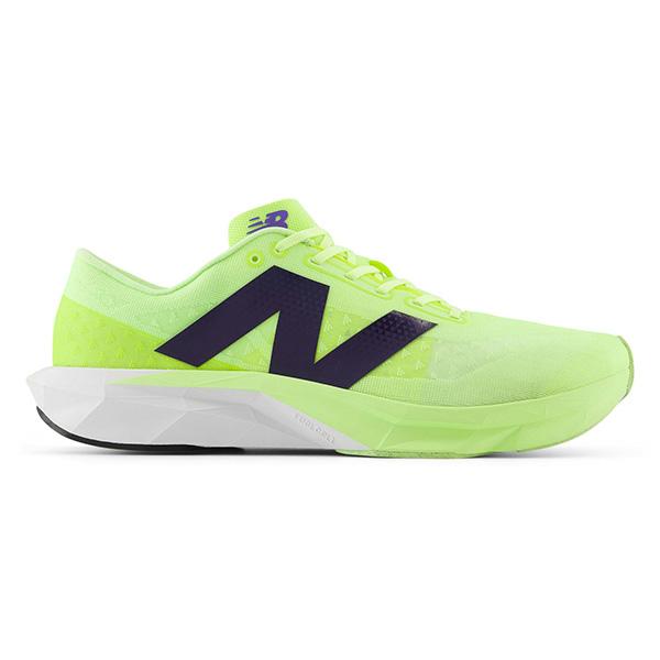 New Balance（ニューバランス） ランニングシューズ フューエルセル