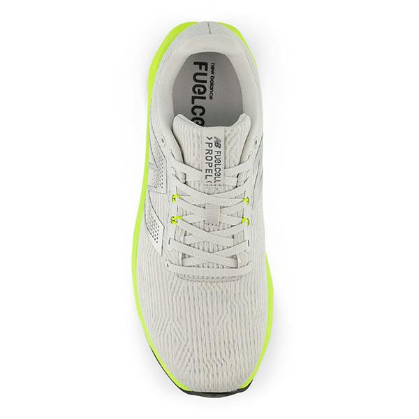 New Balance（ニューバランス） ランニングシューズ フューエルセル
