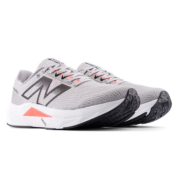 New Balance（ニューバランス） ランニングシューズ フューエルセル