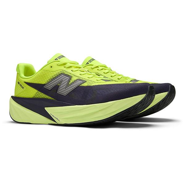 New Balance（ニューバランス） ランニングシューズ フューエルセル