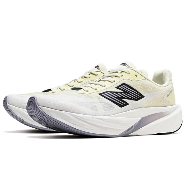 New Balance（ニューバランス） ランニングシューズ フューエルセル