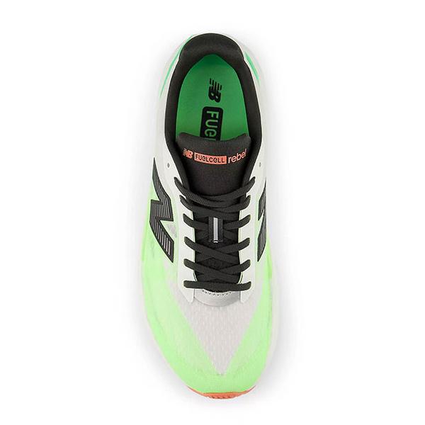 ニューバランス　フューエルセル　レベルＶ５　２６.５cm Ｄ幅 走行２４km New Balance（ニューバランス） ランニングシューズ フューエルセル
