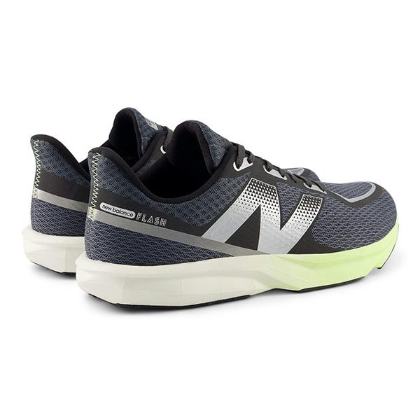 New Balance（ニューバランス） ランニングシューズ ダイナソフト