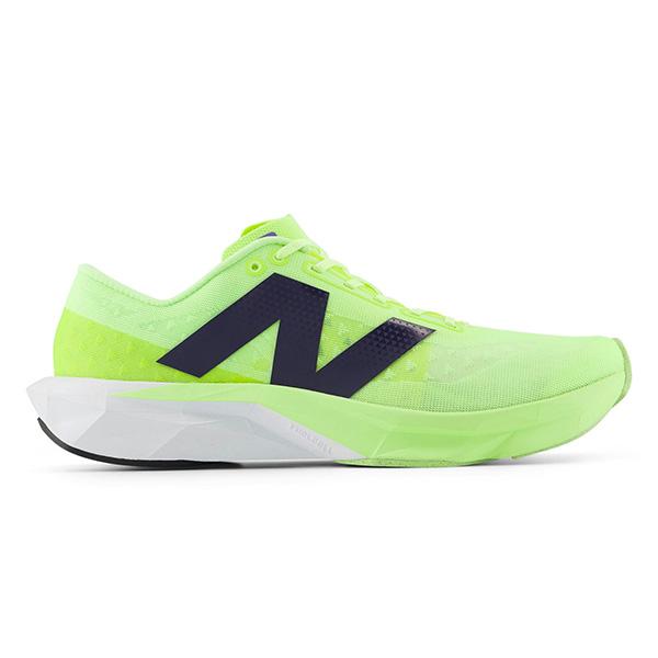 New Balance（ニューバランス） ランニングシューズ フューエルセル