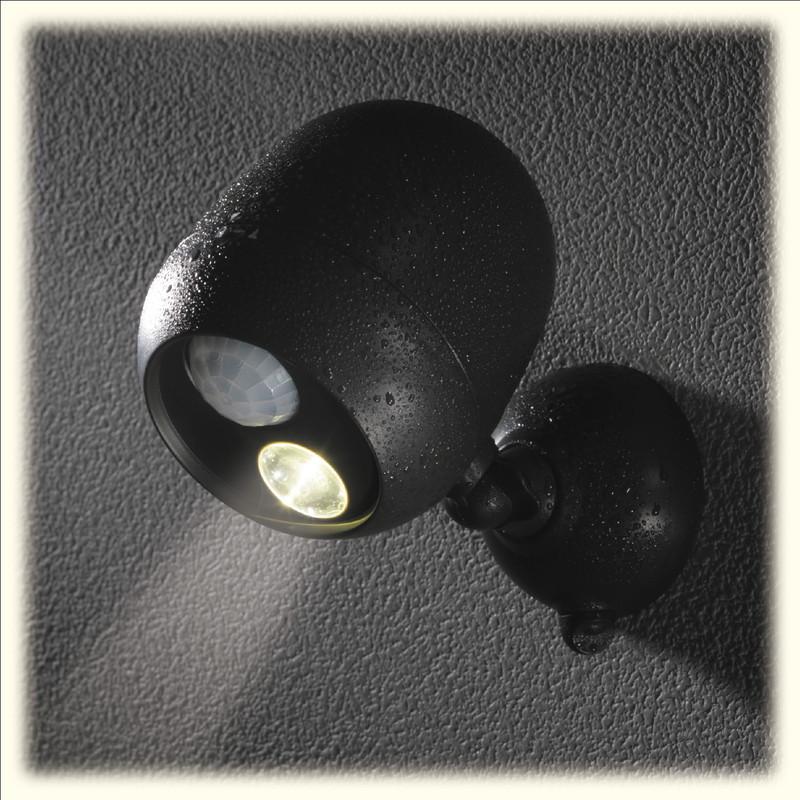 直営店に限定電池式LEDセンサーライト(屋外・屋内)MCHP-LSP