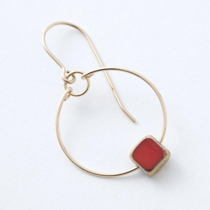 I.Ronni Kappos・ロニー・カポス・ヴィンテージジャーマンビーズ・ピアス（レッド・ｅ1392） 