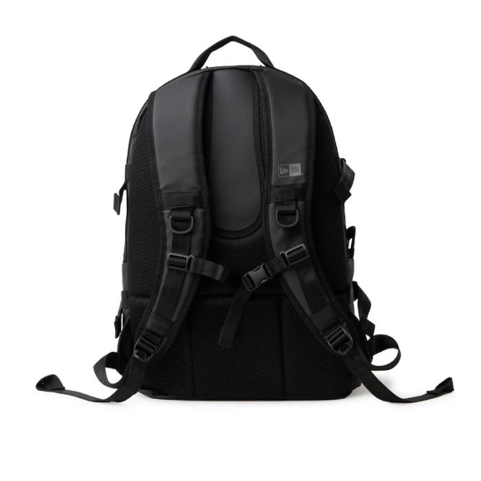 NEW ERA（ニューエラ） NEW ERA CARRIER PACK TPU BLACK 14750920