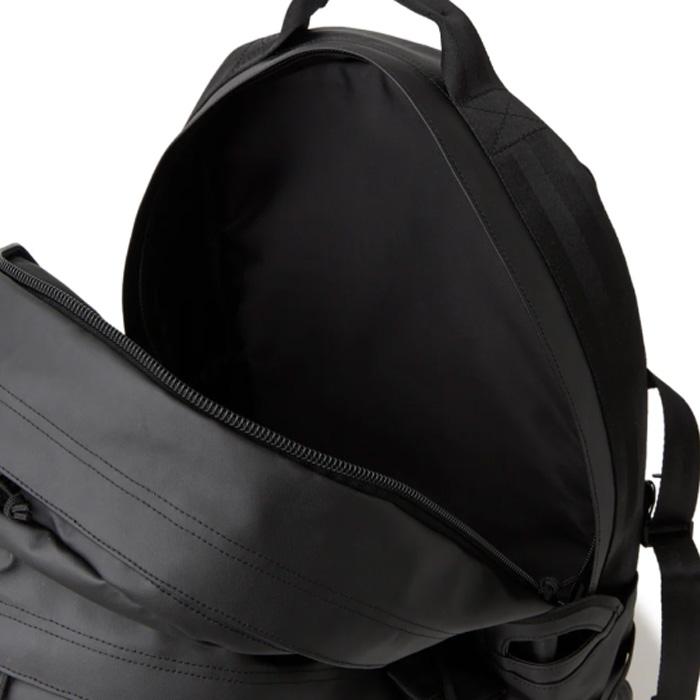 NEW ERA（ニューエラ） NEW ERA CARRIER PACK TPU BLACK 14750920