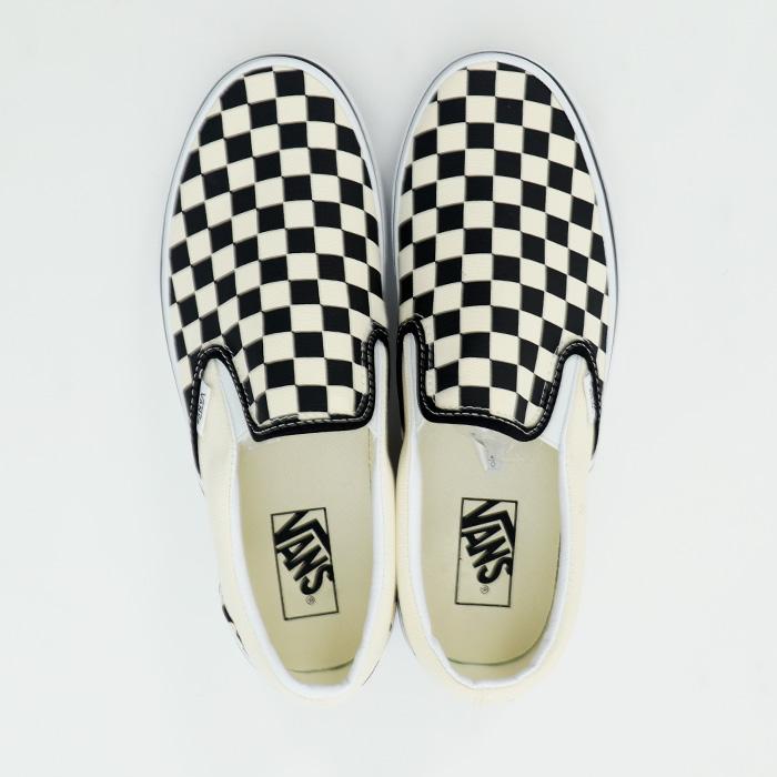 VANS（ヴァンズ） Ua Classic Slip-On VN000EYEBWW クラシック
