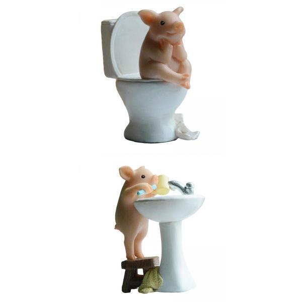 現代の豚の置物の彫刻マイクロランドスケープクラフトケーキトッパー家の装飾トイレに座る+現代の豚の置物の彫刻マイクロランドスケープクラフトケー 訳ありセール おすすめ 格安