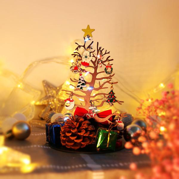 クリスマス 置物 クリスマスツリー置物 DIY 組み立て クリスマスの装飾 クリスマス雰囲気作り 高級 装飾 工芸品 贈り物 プレゼント ギフト 実用性