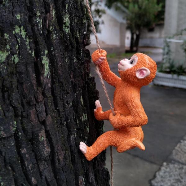 屋外猿のための動物の置物彫刻樹脂を登る : STKショップ - 通販