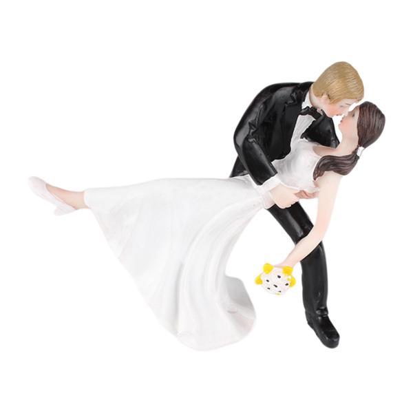限定製作】 ウェディング ケーキ トッパー ミニ 人々 結婚式用 シーン ミニチュア ホワイト シーン ミニチュア 婚礼 カップル人形の置物 2枚k