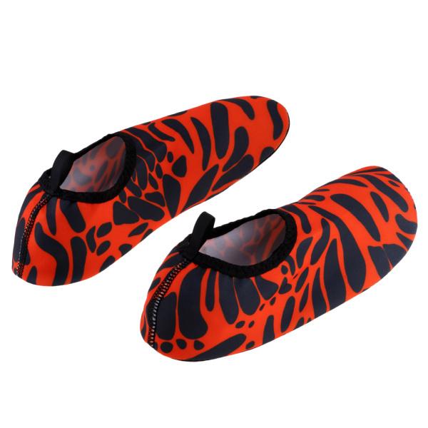 365円 【メーカー公式ショップ】 男女兼用の滑り止めのゴム製唯一の水靴のスノーケリングのオレンジXS 32-33